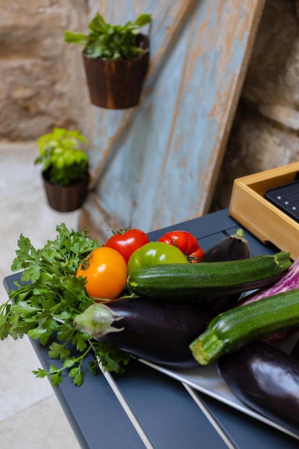 Jardin Secret Studio Terrasse Panier Vieux-Port 马赛 外观 照片